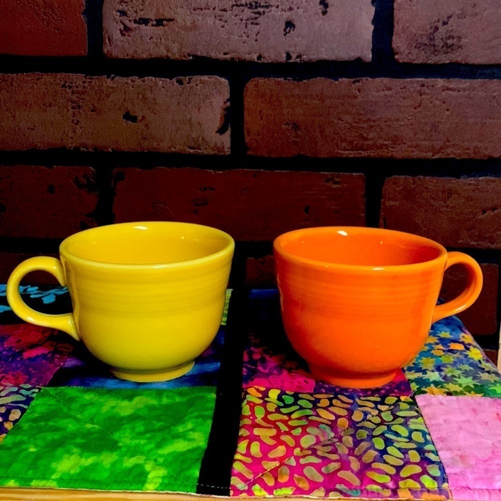 Set Of 2 Vintage Fiesta Homer Laughlin China Company Lead Free Tea Coffee Cups